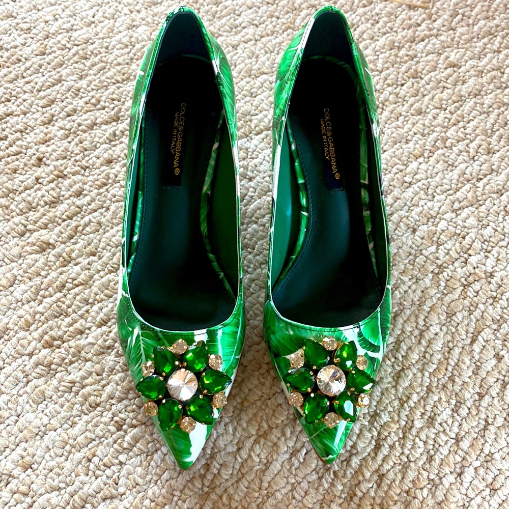 Crystal heels